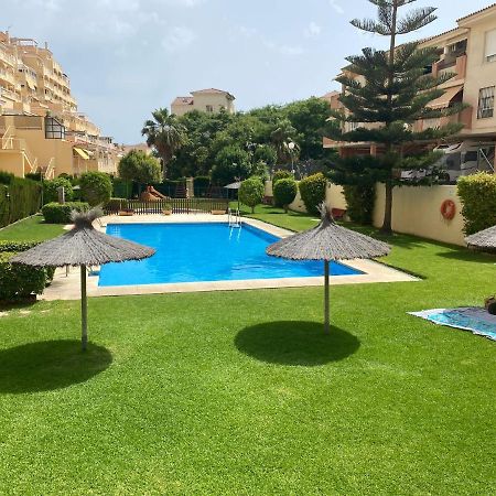 Room With Sea And Mountain Views Habitacion En Piso Compartido Para 1 O 2 Personas Benalmadena Exterior photo